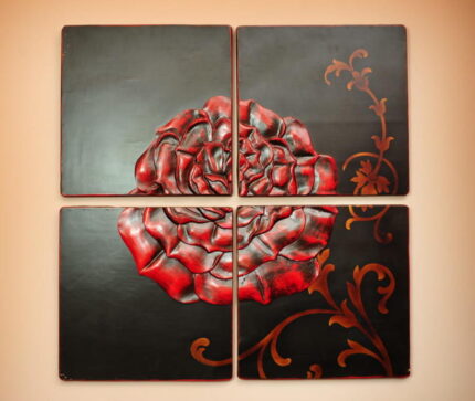 Czteroczęściowy Obraz Dekoracyjny na Ścianę Czerwona Róża na Czarnym Tle