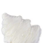 BIAŁA ZAWIESZKA DEKORACYJNA CHOINKA Z WŁÓCZKI 13 CM - obrazek 2