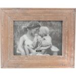 Postarzana Drewniana Ramka na Zdjęcie 16 x 20.5 cm z Jasnym Brązowym Wykończeniem