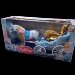 Księżniczka i Biała Księgałeńka: Zestaw z Powozem i Lalką