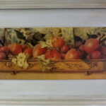 Obraz z serii Owoce w pojemniku - Jabłko 30x56 cm z efektem postarzania