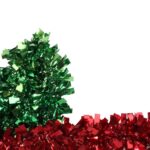 Czerwona, Błyszcząca Dekoracja Świąteczna - Zawieszka w Kształcie Prezentu o Wysokości 34 cm - obrazek 2