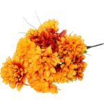 Pomarańczowy bukiet 18 sztucznych chryzantem z trawką - dekoracja na Wszystkich Świętych - obrazek 2