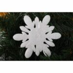 Komplet 6 Opalizujących Piankowych Zawieszek w Kształcie Śnieżynek 11cm w Boksie PVC - obrazek 2