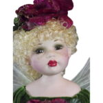 Ceramiczna Lalka Elf z Skrzydłami w Kolorze Różowo-Zielonym 62 cm - obrazek 2