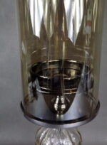 Świecznik wykonany z chromu w kolorze grafitowym oraz przydymionego szkła 15x41 cm - obrazek 2