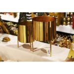 ZŁOTA OSŁONKA METALOWA NA TRZECH NÓŻKACH 17 CM - obrazek 3