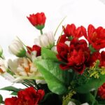 BUKIET 12 DROBNYCH DALII Z DUŻYMI LIŚĆMI 42 CM - obrazek 2