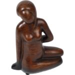 Brązowa Ceramiczna Figurka Kobiety z Gumkami Antypoślizgowymi - obrazek 2