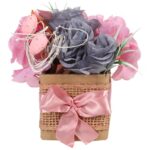 Różowy Stroik Wielkanocny Flower Box z Jajeczkami i Kwiatami Sztucznymi - obrazek 2