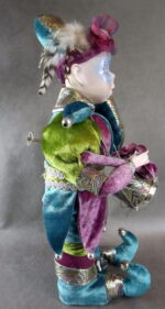 Elegancki Pierrot z Ceramicznym Akcentem i Pozytywką - obrazek 2