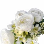 BUKIET 7 KWIATOW Z ROŻAMI I DODATKAMI KOLOR BIAŁY - obrazek 2