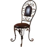 Czarne, postarzane krzesełko dziecięce z metaloplastyki z ekoskórą