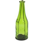 Zielona butelka na świeczkę z łańcuszkiem