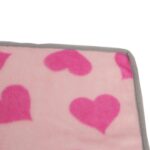 Różowy Kocyk dla Psa z Serduszkami - Trwałe Wykończenie - obrazek 3