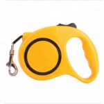 Automatyczna Smycz dla Psa do 11kg - Żółta, 3m, Wytrzymała z Wygodną Rączką i Stałą Blokadą - obrazek 2
