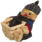 KWADRATOWY KOSZYK ŚWIĄTECZNY Z TROCINOWYM BAŁWANKIEM W GRANATOWYM UBRANKU 16 CM - obrazek 3