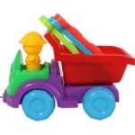 Samochód z akcesoriami do piasku - obrazek 3