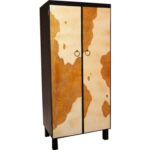 Szafa z imitacją sierści cielaka w kolorze biało-brązowym 134.5x60x38 cm