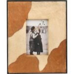 Ramka na zdjęcie zdobiona skórą kremowo-brązowa 30x25 cm