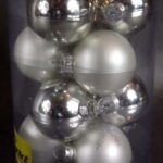 Kpl.12 bombek(60) srebrnych