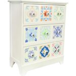 Drewniana biała komoda Vintage z trzema szufladami - obrazek 2