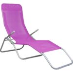 Fioletowy leżak ogrodowy typu zero gravity z przewiewnym materiałem