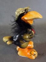 Czarny Kruk w Kapeluszu - Ceramiczna Figurka 13x9cm - obrazek 2