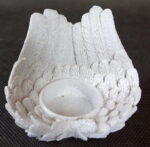 Świecznik Tealight z Białymi Opalizującymi Skrzydłami z Polirezyny