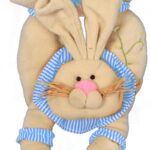 Pluszowy Zając Wielkanocny z Drewnianą Tabliczką - Zawieszka na Drzwi, Kolor Niebieski, 38 cm - obrazek 2