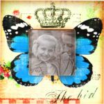 Elegancka Stojąca Ramka na Zdjęcie z Motywem Motyla, Kolor Kremowy, Rozmiar 14,5x14,5 cm