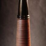 Niska Brązowa Elegancja - Wazon Smukły z kolekcji Duo