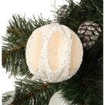 Efektowna Bombka Styropianowa w Kolorze Biało-Kremowym z Brokatem 8 cm - obrazek 2