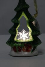 Ceramiczna Choinka Świąteczna z Podświetlaną Śnieżynką LED 15 cm - obrazek 2