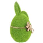 Zając flokowany z drewnianym kwiatkiem 18 cm zielony - obrazek 2