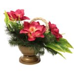 Kompozycja z malwami w złotym gazonie w kolorze różowym - obrazek 3