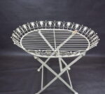 Metaloplastyczny Stolik w Stylu Prowansalskim, Kolor Kremowy, Składany, Owalny - obrazek 2