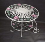 Stolik Prowansalski na Kołach z Dekoracją Różowej Gałązki - obrazek 2