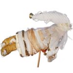 MIKOŁAJ  FIGURKA STOJĄCA Z SIZALU I GAŁĄZEK 40 CM - obrazek 3