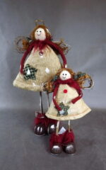 Aniołek w Ciepłych Butach - Dekoracja Świąteczna Beżowo-Czerwona - obrazek 3