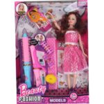 Lalka w zestawie z akcesoriami do włosów lokówka, szczotka, wałki, spinki