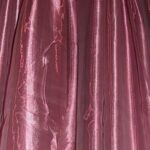 Elegancka Dwuwarstwowa Zasłona w Pudrowym Rużu z Koralikowymi Zdobieniami