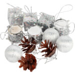 Komplet 12 ozdób bożonarodzeniowych mix z szyszkami SREBRNE - obrazek 3